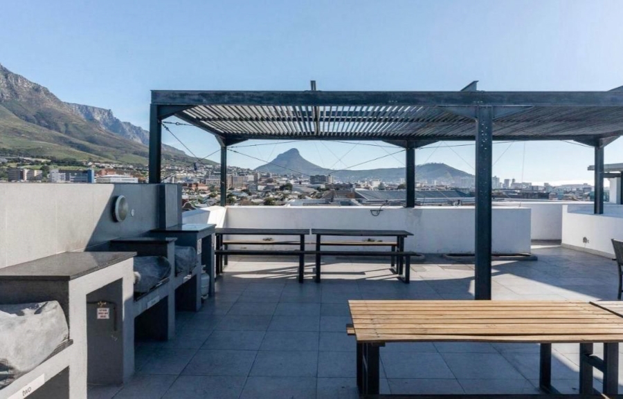 2 Bedroom Property for Sale in Observatory Western Cape